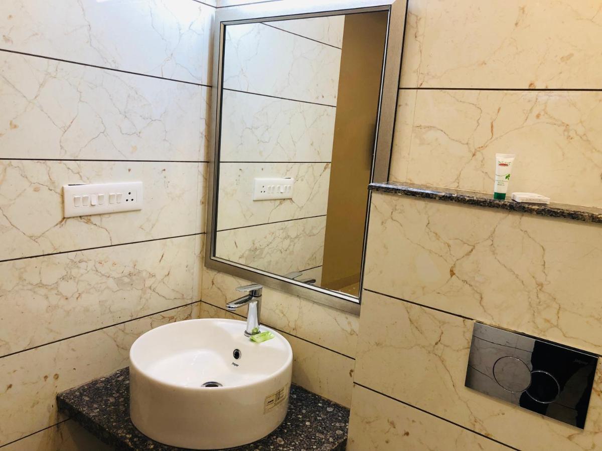 Motimahal Inn Haldwāni Εξωτερικό φωτογραφία